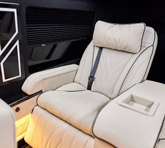 Чорний Мерседес Sprinter, об'ємом двигуна 2.14 л та пробігом 522 тис. км за 56000 $, фото 40 на Automoto.ua