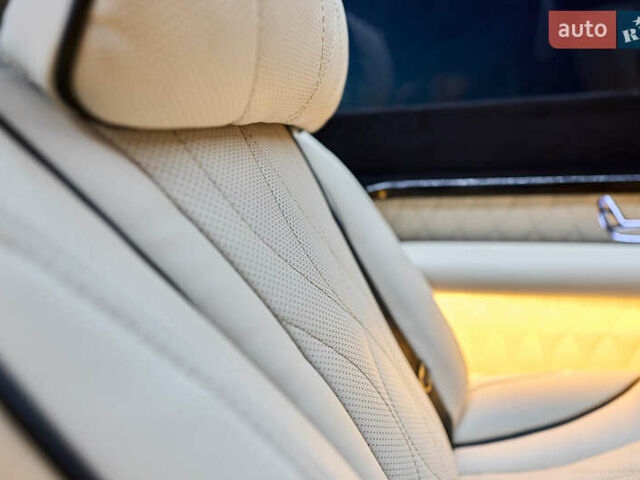 Чорний Мерседес Sprinter, об'ємом двигуна 2.14 л та пробігом 522 тис. км за 56000 $, фото 57 на Automoto.ua