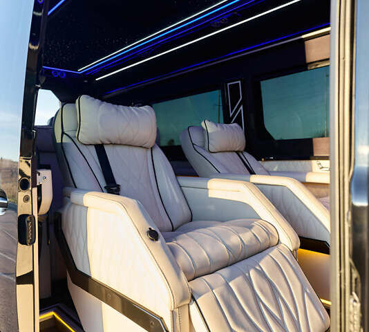 Чорний Мерседес Sprinter, об'ємом двигуна 2.14 л та пробігом 522 тис. км за 56000 $, фото 27 на Automoto.ua