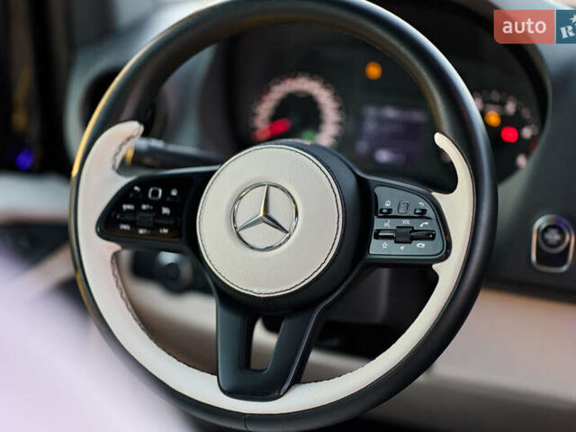 Чорний Мерседес Sprinter, об'ємом двигуна 2.14 л та пробігом 522 тис. км за 56000 $, фото 51 на Automoto.ua