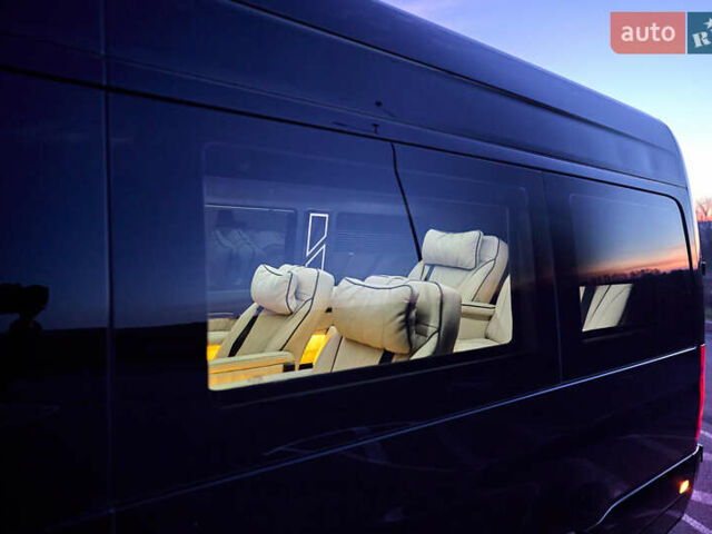 Чорний Мерседес Sprinter, об'ємом двигуна 2.14 л та пробігом 522 тис. км за 56000 $, фото 94 на Automoto.ua