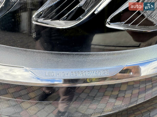 Чорний Мерседес Sprinter, об'ємом двигуна 2.2 л та пробігом 205 тис. км за 40990 $, фото 3 на Automoto.ua