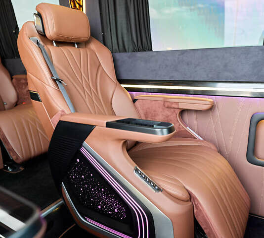 Черный Мерседес Sprinter, объемом двигателя 2.14 л и пробегом 432 тыс. км за 57800 $, фото 34 на Automoto.ua