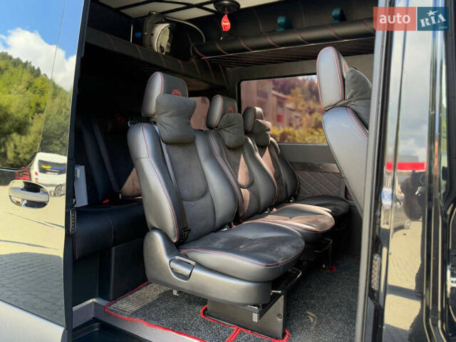 Чорний Мерседес Sprinter, об'ємом двигуна 2.99 л та пробігом 184 тис. км за 51000 $, фото 26 на Automoto.ua