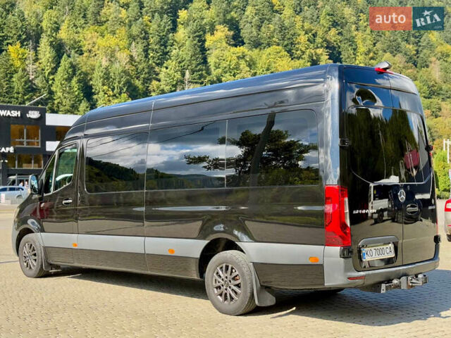 Чорний Мерседес Sprinter, об'ємом двигуна 2.99 л та пробігом 184 тис. км за 51000 $, фото 3 на Automoto.ua