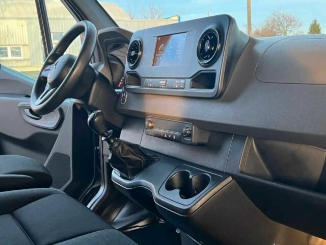 Черный Мерседес Sprinter, объемом двигателя 2.14 л и пробегом 45 тыс. км за 21950 $, фото 6 на Automoto.ua