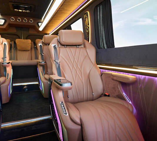 Черный Мерседес Sprinter, объемом двигателя 2.14 л и пробегом 432 тыс. км за 57800 $, фото 32 на Automoto.ua