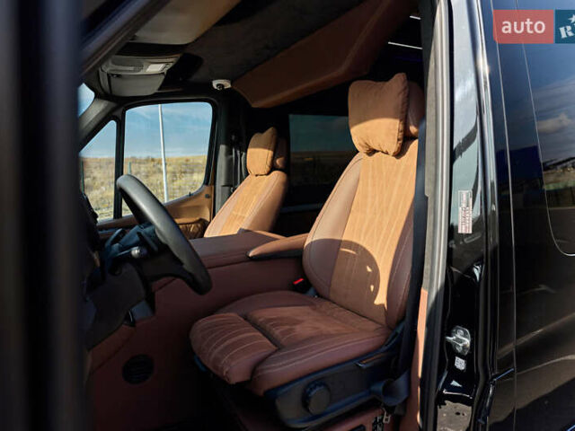 Черный Мерседес Sprinter, объемом двигателя 2.14 л и пробегом 432 тыс. км за 57800 $, фото 63 на Automoto.ua