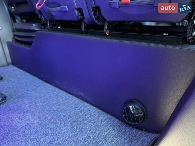 Чорний Мерседес Sprinter, об'ємом двигуна 2.14 л та пробігом 287 тис. км за 45999 $, фото 55 на Automoto.ua