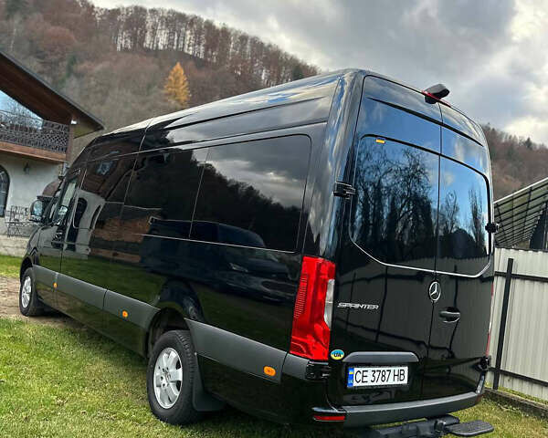 Черный Мерседес Sprinter, объемом двигателя 2.14 л и пробегом 521 тыс. км за 34889 $, фото 6 на Automoto.ua