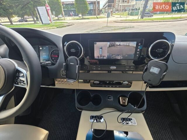 Чорний Мерседес Sprinter, об'ємом двигуна 2.99 л та пробігом 107 тис. км за 105000 $, фото 36 на Automoto.ua