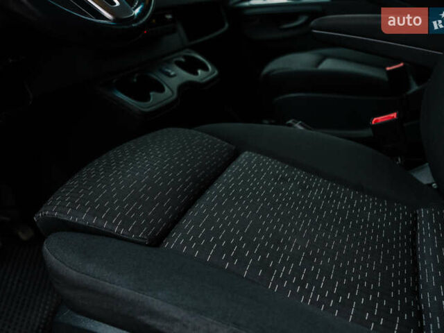 Чорний Мерседес Sprinter, об'ємом двигуна 1.95 л та пробігом 358 тис. км за 55000 $, фото 71 на Automoto.ua