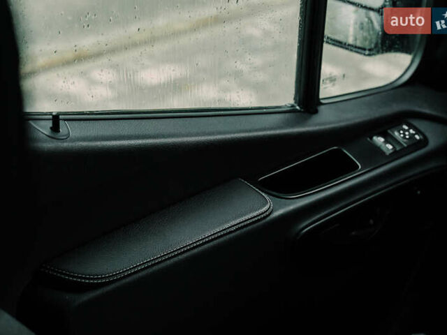 Чорний Мерседес Sprinter, об'ємом двигуна 1.95 л та пробігом 358 тис. км за 55000 $, фото 46 на Automoto.ua