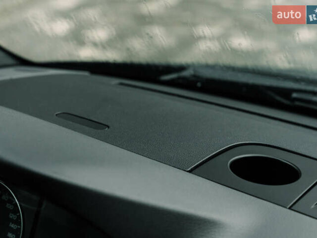 Чорний Мерседес Sprinter, об'ємом двигуна 1.95 л та пробігом 358 тис. км за 50000 $, фото 56 на Automoto.ua