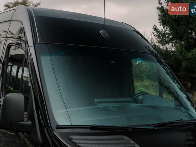Чорний Мерседес Sprinter, об'ємом двигуна 1.95 л та пробігом 358 тис. км за 55000 $, фото 24 на Automoto.ua