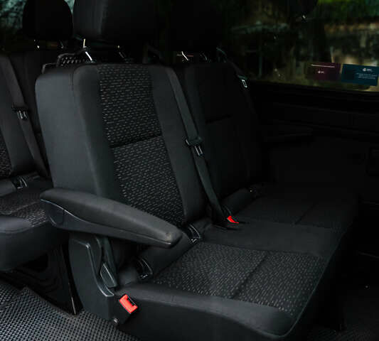 Чорний Мерседес Sprinter, об'ємом двигуна 1.95 л та пробігом 358 тис. км за 55000 $, фото 26 на Automoto.ua