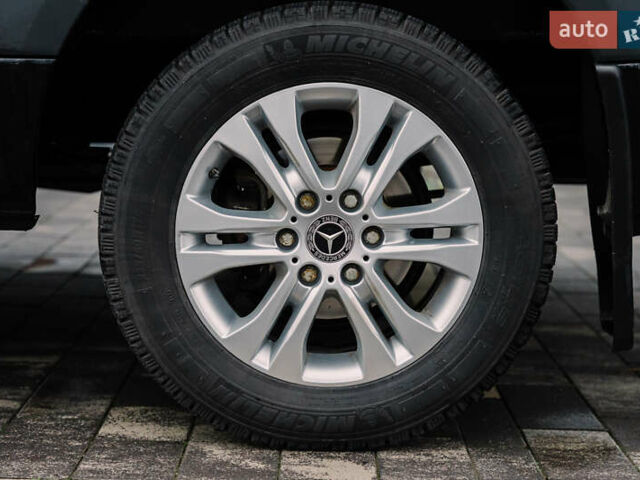 Чорний Мерседес Sprinter, об'ємом двигуна 1.95 л та пробігом 358 тис. км за 55000 $, фото 20 на Automoto.ua