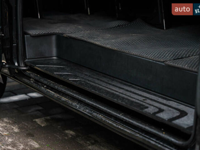 Чорний Мерседес Sprinter, об'ємом двигуна 1.95 л та пробігом 358 тис. км за 55000 $, фото 36 на Automoto.ua