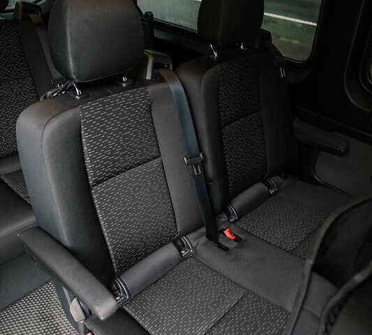 Чорний Мерседес Sprinter, об'ємом двигуна 1.95 л та пробігом 358 тис. км за 55000 $, фото 38 на Automoto.ua