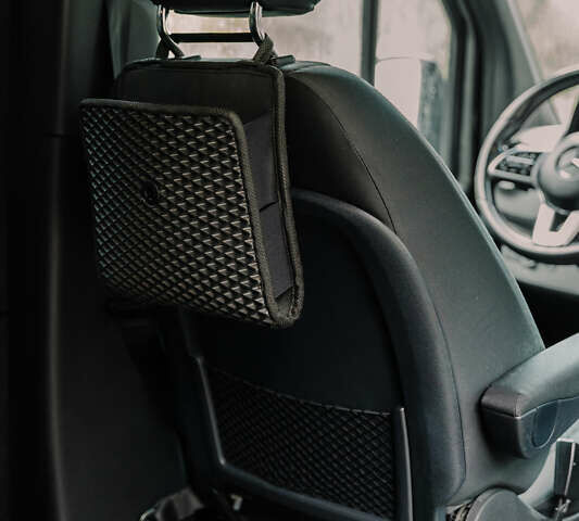 Чорний Мерседес Sprinter, об'ємом двигуна 1.95 л та пробігом 358 тис. км за 55000 $, фото 43 на Automoto.ua