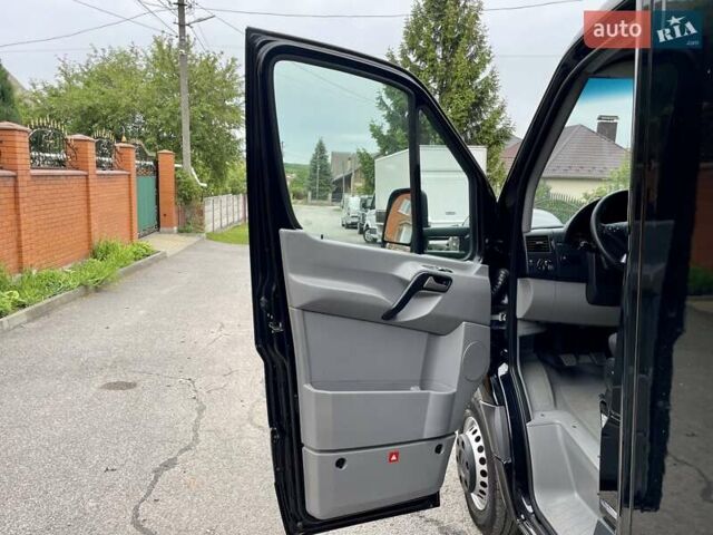 Черный Мерседес Sprinter, объемом двигателя 2.2 л и пробегом 287 тыс. км за 23899 $, фото 20 на Automoto.ua
