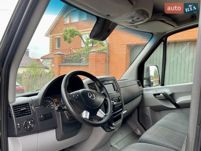 Черный Мерседес Sprinter, объемом двигателя 2.2 л и пробегом 287 тыс. км за 23899 $, фото 22 на Automoto.ua