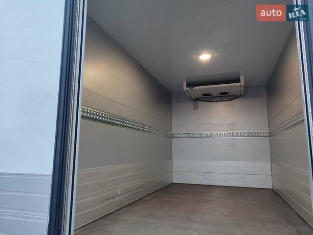 Черный Мерседес Sprinter, объемом двигателя 2.1 л и пробегом 321 тыс. км за 23950 $, фото 22 на Automoto.ua