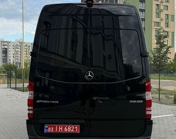 Черный Мерседес Sprinter, объемом двигателя 2.2 л и пробегом 214 тыс. км за 18700 $, фото 7 на Automoto.ua