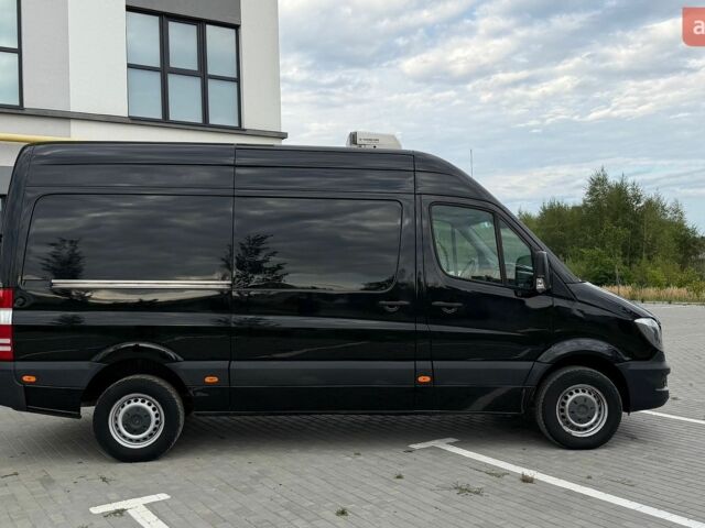 Черный Мерседес Sprinter, объемом двигателя 2.2 л и пробегом 214 тыс. км за 18700 $, фото 2 на Automoto.ua