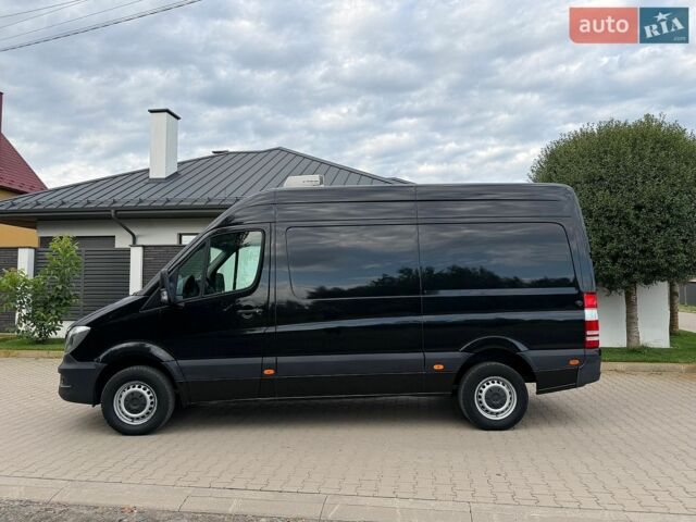 Черный Мерседес Sprinter, объемом двигателя 2.2 л и пробегом 214 тыс. км за 18900 $, фото 2 на Automoto.ua