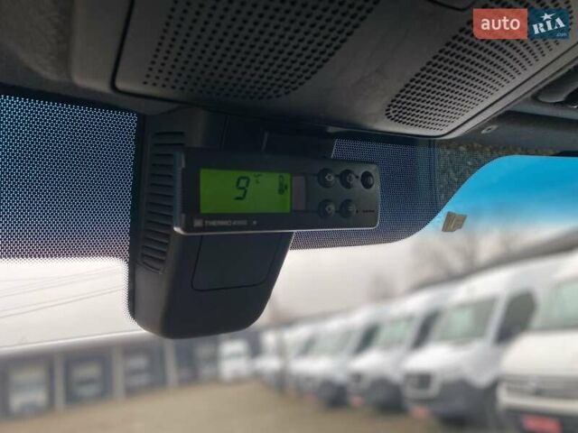 Черный Мерседес Sprinter, объемом двигателя 2.2 л и пробегом 334 тыс. км за 26380 $, фото 64 на Automoto.ua