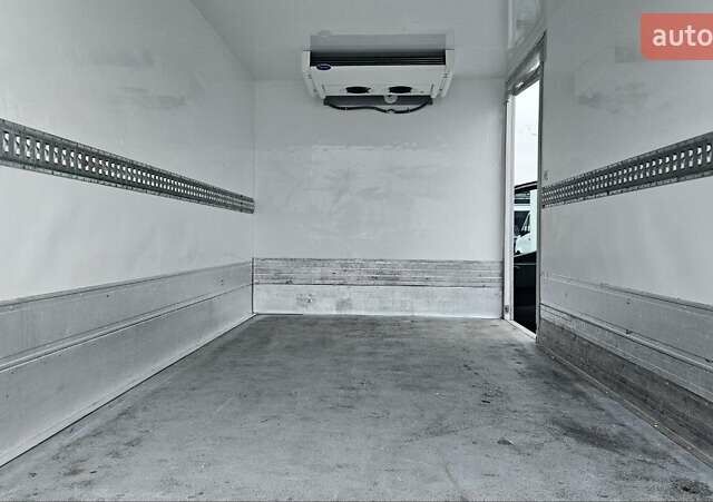 Чорний Мерседес Sprinter, об'ємом двигуна 2.2 л та пробігом 174 тис. км за 33800 $, фото 26 на Automoto.ua