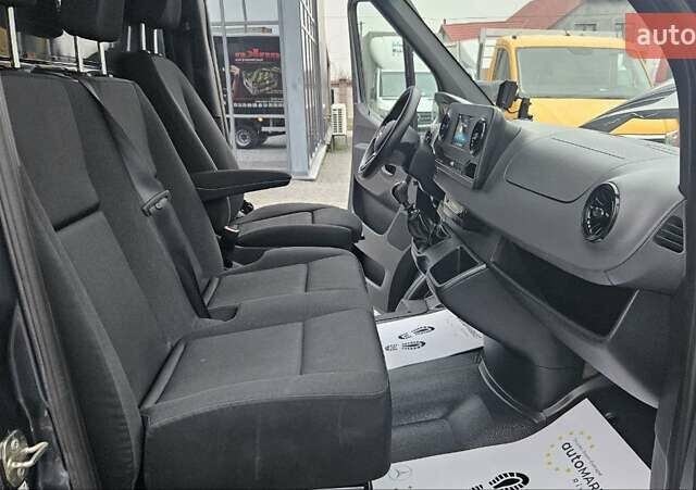 Чорний Мерседес Sprinter, об'ємом двигуна 2.2 л та пробігом 174 тис. км за 33800 $, фото 28 на Automoto.ua