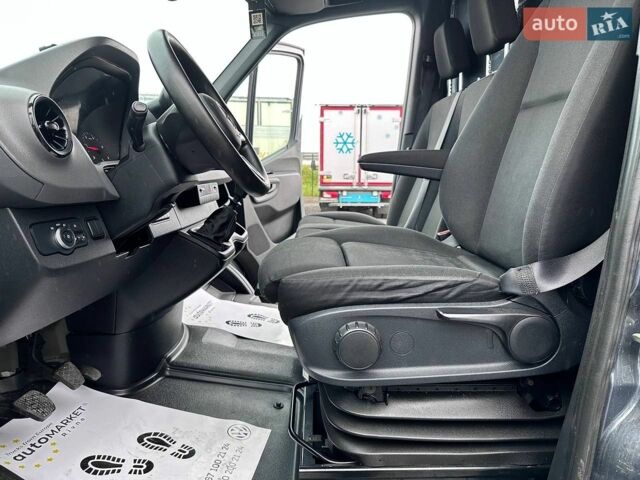Чорний Мерседес Sprinter, об'ємом двигуна 2.2 л та пробігом 174 тис. км за 33900 $, фото 42 на Automoto.ua