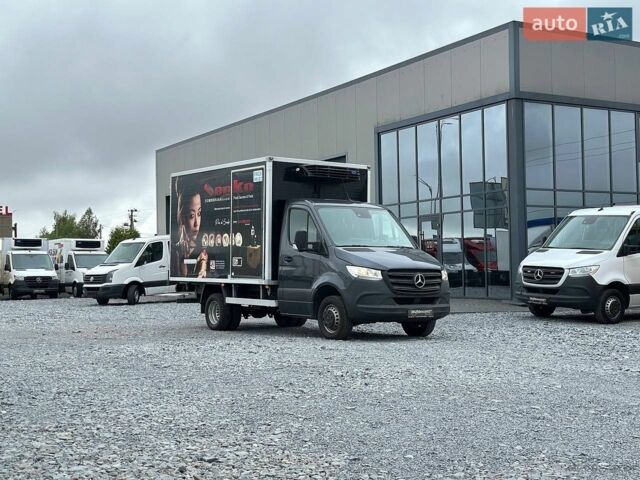 Чорний Мерседес Sprinter, об'ємом двигуна 2.2 л та пробігом 174 тис. км за 33900 $, фото 6 на Automoto.ua