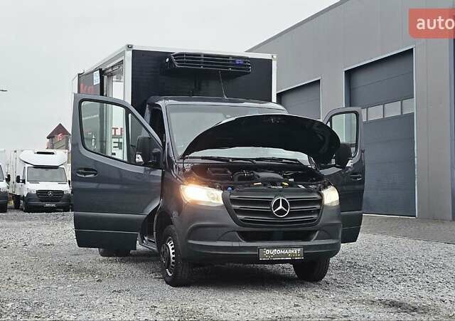 Чорний Мерседес Sprinter, об'ємом двигуна 2.2 л та пробігом 174 тис. км за 33800 $, фото 15 на Automoto.ua