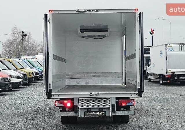 Чорний Мерседес Sprinter, об'ємом двигуна 2.2 л та пробігом 174 тис. км за 33800 $, фото 23 на Automoto.ua