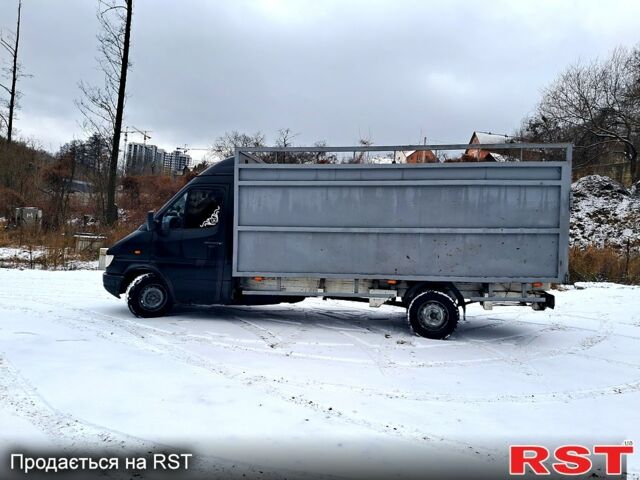 Черный Мерседес Sprinter, объемом двигателя 2.9 л и пробегом 650 тыс. км за 8000 $, фото 9 на Automoto.ua