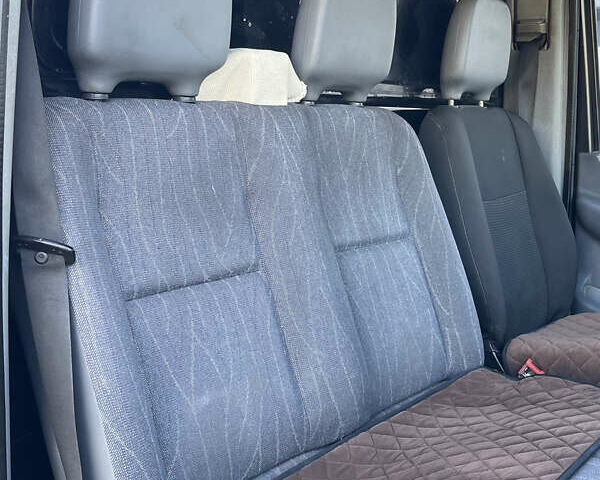 Черный Мерседес Sprinter, объемом двигателя 2.2 л и пробегом 711 тыс. км за 14400 $, фото 25 на Automoto.ua
