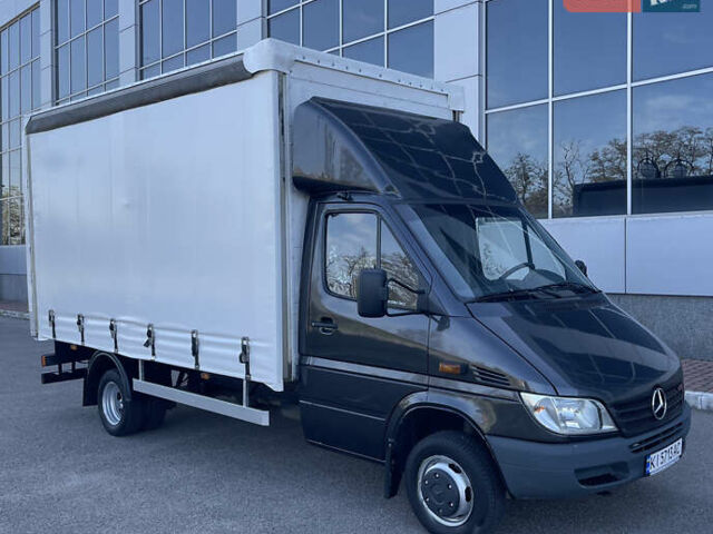 Черный Мерседес Sprinter, объемом двигателя 2.2 л и пробегом 711 тыс. км за 14400 $, фото 2 на Automoto.ua