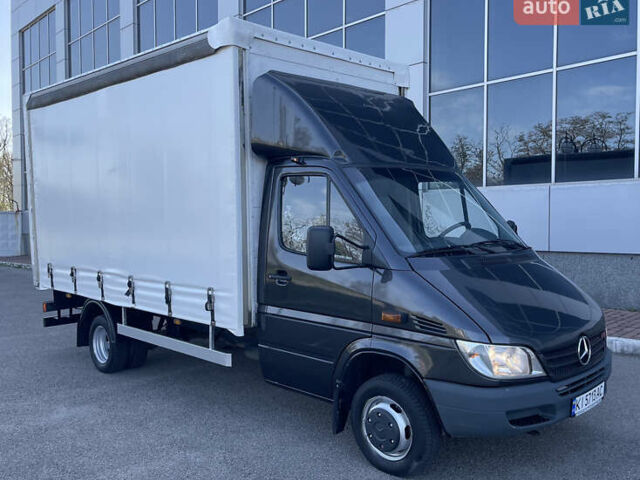 Черный Мерседес Sprinter, объемом двигателя 2.2 л и пробегом 711 тыс. км за 14400 $, фото 12 на Automoto.ua