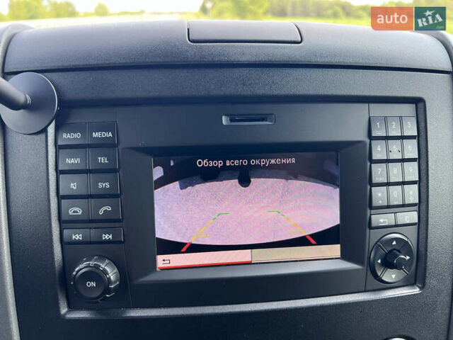 Черный Мерседес Sprinter, объемом двигателя 3 л и пробегом 680 тыс. км за 30000 $, фото 30 на Automoto.ua