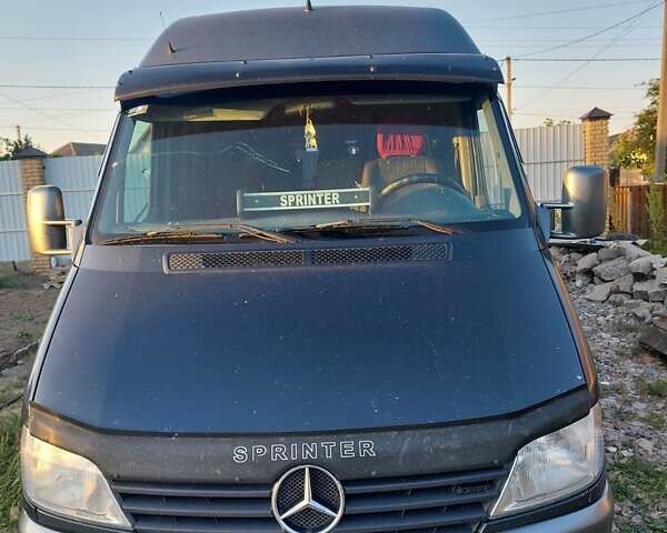 Чорний Мерседес Sprinter, об'ємом двигуна 2.7 л та пробігом 750 тис. км за 14000 $, фото 29 на Automoto.ua