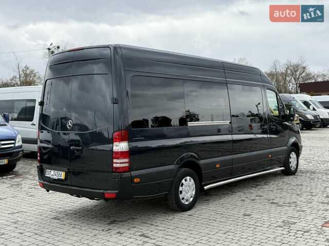 Черный Мерседес Sprinter, объемом двигателя 2.14 л и пробегом 256 тыс. км за 26800 $, фото 2 на Automoto.ua