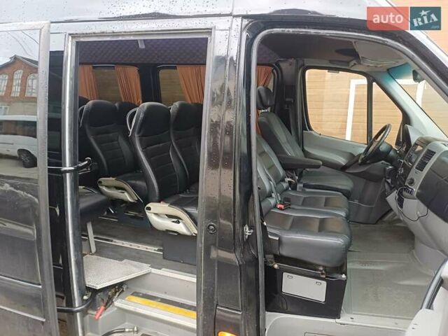 Черный Мерседес Sprinter, объемом двигателя 2.14 л и пробегом 240 тыс. км за 36000 $, фото 3 на Automoto.ua
