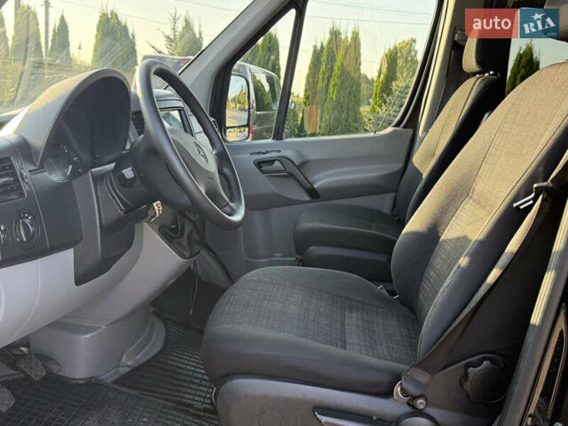 Черный Мерседес Sprinter, объемом двигателя 2.14 л и пробегом 309 тыс. км за 29500 $, фото 6 на Automoto.ua