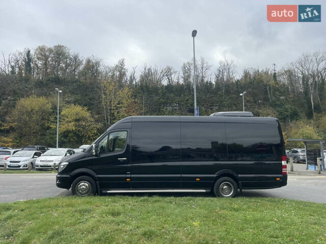 Черный Мерседес Sprinter, объемом двигателя 3 л и пробегом 512 тыс. км за 58000 $, фото 2 на Automoto.ua