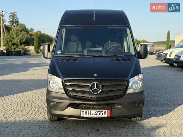Черный Мерседес Sprinter, объемом двигателя 2.14 л и пробегом 309 тыс. км за 29500 $, фото 1 на Automoto.ua