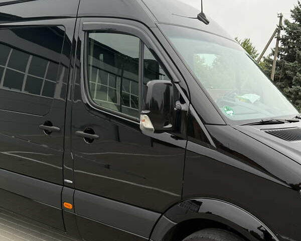 Черный Мерседес Sprinter, объемом двигателя 2.99 л и пробегом 306 тыс. км за 52000 $, фото 11 на Automoto.ua