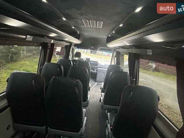 Черный Мерседес Sprinter, объемом двигателя 3 л и пробегом 345 тыс. км за 74900 $, фото 16 на Automoto.ua